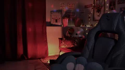 little girl who is always rightLisa online show from July 4, 1:23 am