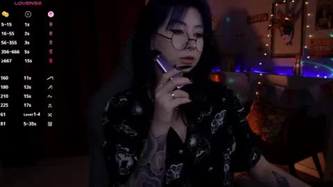 little girl who is always rightLisa online show from July 18, 1:43 am