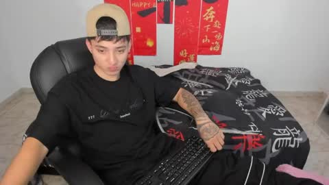 Wesley Boy online show from April 10, 7:51 pm