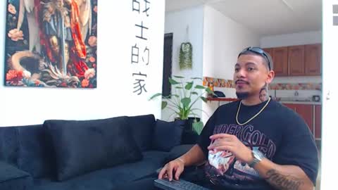 Wesley Rogger online show from March 28, 6:40 pm