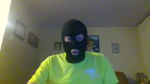 Snapshot of westender_47 chatting on December 2, 1:13 pm westender_47 online show from December 2, 1:13 pm