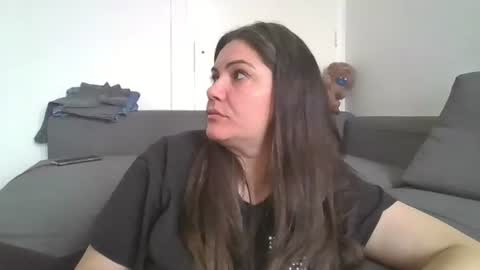 wet_pants2022 online show from November 18, 12:53 pm