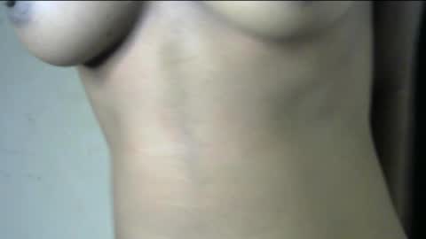 Snapshot of wet_pussy200 chatting on April 12, 8:25 pm Bella online show from April 12, 8:25 pm
