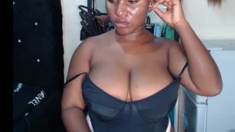 Sonia online show from November 14, 3:05 am