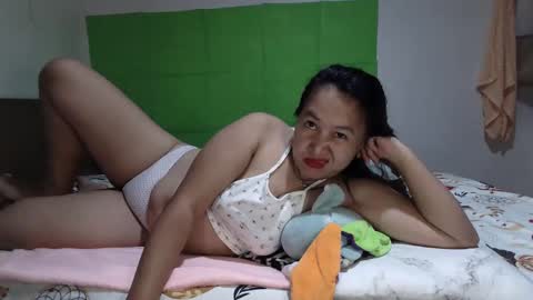 Snapshot of wetasianbelle chatting on November 4, 3:55 pm Belle online show from November 4, 3:55 pm