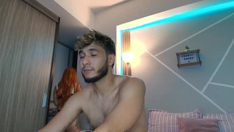 Mia and Dylan online show from November 2, 5:10 am