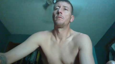Snapshot of wetduck77777 chatting on November 8, 8:47 am wetduck77777 online show from November 8, 8:47 am