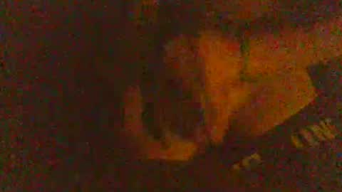 Snapshot of wetduck77777 chatting on November 18, 9:36 am wetduck77777 online show from November 18, 9:36 am