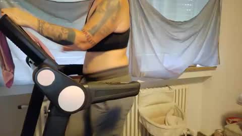 Wetgerman online show from September 26, 7:56 am