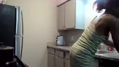 Kylie online show from October 12, 3:49 am