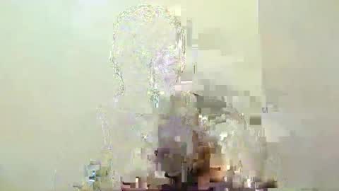 Snapshot of wetsweetiepie chatting on May 19, 5:14 am wetsweetiepie online show from May 19, 5:14 am