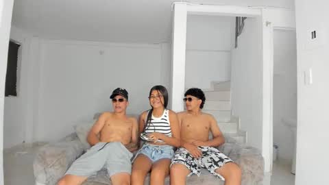 --New girls--TamyDark hair girl--Aitana--Mathiasglasses boy--Peter online show from September 16, 8:32 pm