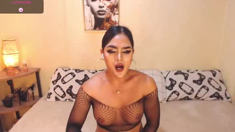 Snapshot of wetwildsugar69 chatting on December 21, 3:47 am sam sugar online show from December 21, 3:47 am