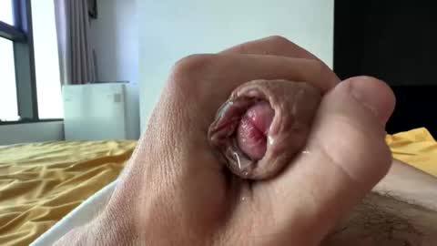 wevbe online show from April 2, 9:40 am