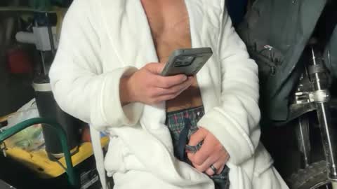 whackingmywilly online show from February 8, 9:23 am