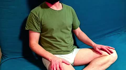 Snapshot of whatantiantiwhat chatting on February 24, 7:09 pm whatantiantiwhat online show from February 24, 7:09 pm