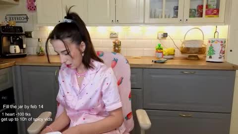 Victoria Maria online show from January 11, 5:40 pm