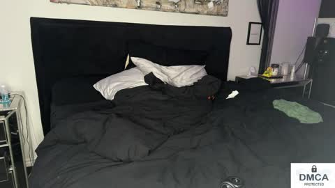 Hot 2 online show from March 1, 10:24 am