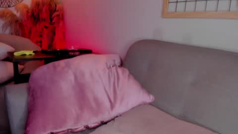 Sara  online show from January 20, 4:12 pm