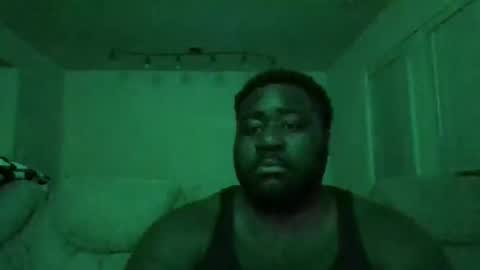 WhiskeyandCoke online show from April 12, 8:41 am