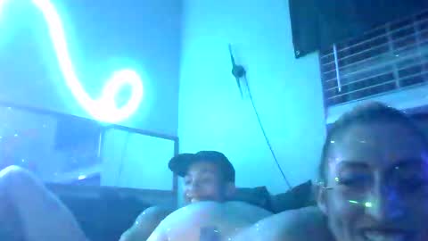 Risky online show from October 29, 8:38 am