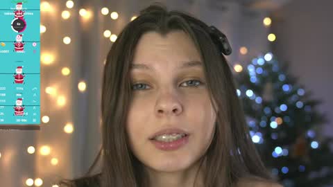 Snapshot of whisper_of_love chatting on December 23, 2:13 am Naomi online show from December 23, 2:13 am