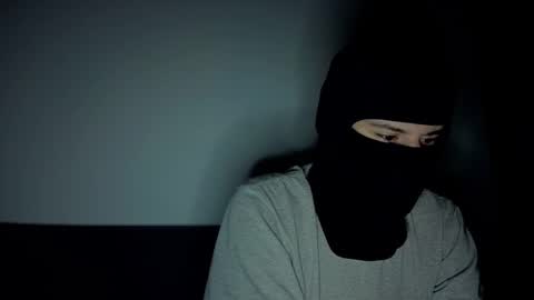 whispero_o online show from January 14, 11:09 pm