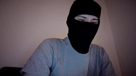 whispero_o online show from February 3, 11:37 am