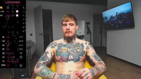 Max online show from December 3, 4:03 am