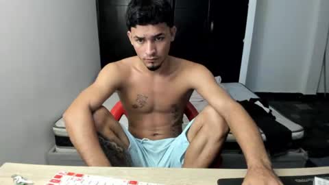 white online show from July 25, 11:46 pm