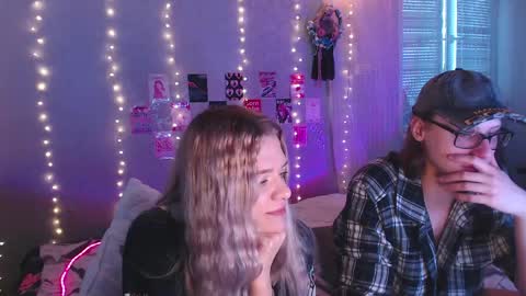 Melania and Mikey online show from May 5, 1:30 pm
