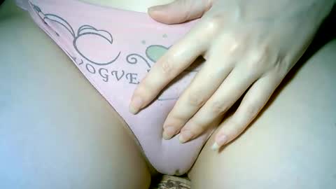 Snapshot of whiteapsara chatting on February 7, 8:31 pm Love online show from February 7, 8:31 pm