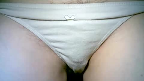 Snapshot of whiteapsara chatting on March 9, 9:03 pm Love online show from March 9, 9:03 pm