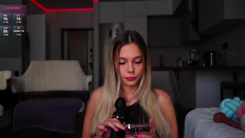 Snapshot of whitebanny chatting on January 25, 9:26 am Kate  online show from January 25, 9:26 am