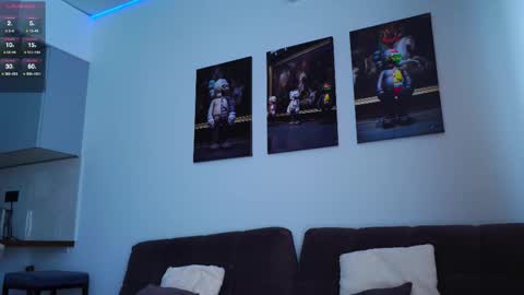 Snapshot of whitebanny chatting on September 22, 8:05 am Kate  online show from September 22, 8:05 am