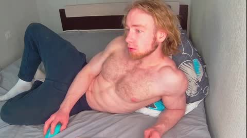 whitebars22 online show from April 11, 9:13 am