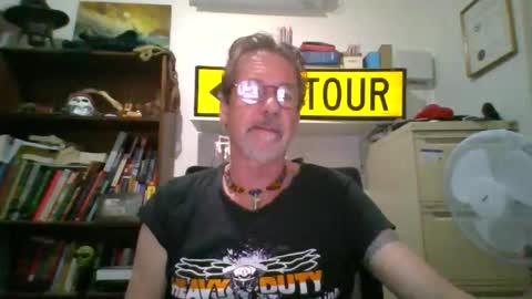 whiteboomer online show from February 14, 2:36 pm