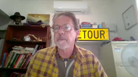 whiteboomer online show from February 24, 8:01 am
