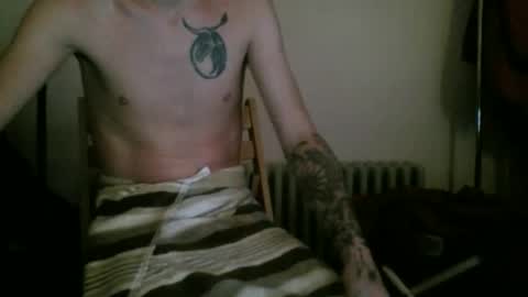 Snapshot of whiteboyslim21 chatting on January 12, 3:17 pm whiteboyslim21 online show from January 12, 3:17 pm