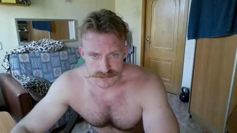Snapshot of whitebull97 chatting on July 18, 9:57 am WhiteBull online show from July 18, 9:57 am