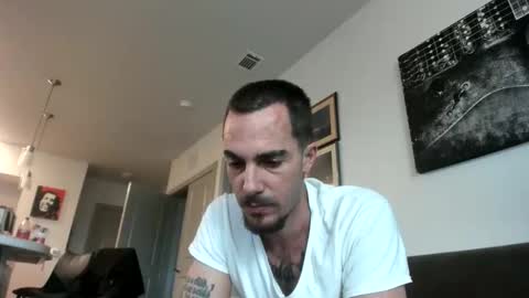 just  str8 stud nut  1000 online show from November 21, 1:43 pm