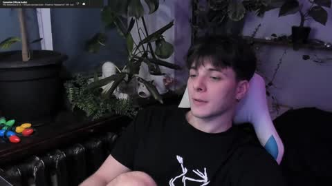 Gus online show from January 18, 10:39 pm