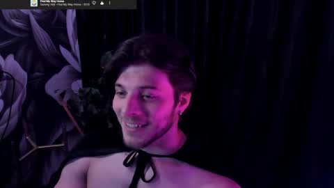 Snapshot of whiteegrimm chatting on May 29, 6:39 pm Gus online show from May 29, 6:39 pm