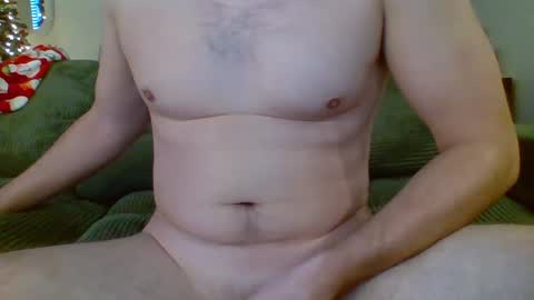 Snapshot of whiteknight169 chatting on December 21, 7:38 pm whiteknight169 online show from December 21, 7:38 pm