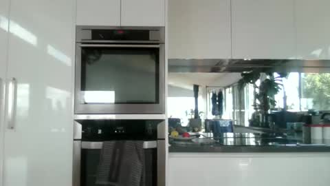 whitepantieman online show from January 12, 10:54 pm