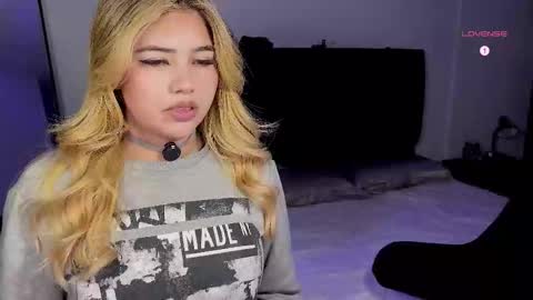 EMMA online show from September 29, 2:27 am