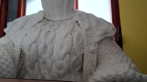 Snapshot of whitesweater chatting on November 5, 7:08 am whitesweater online show from November 5, 7:08 am