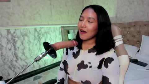 Whitney  online show from April 14, 9:43 pm