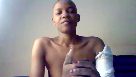 Snapshot of whitneyrose254 chatting on June 7, 7:39 pm whitney online show from June 7, 7:39 pm