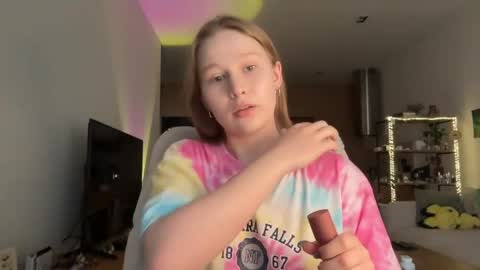 Alisa online show from April 24, 7:22 am